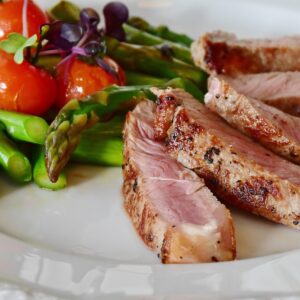 asparagus, steak, veal steak, veal, meat, barbecue, green asparagus, vegetables, eat, meal, healthy, low carb, diet, food, plate, dish, healthy meal, food photography, close up, steak, meat, diet, food, food, food, food, food